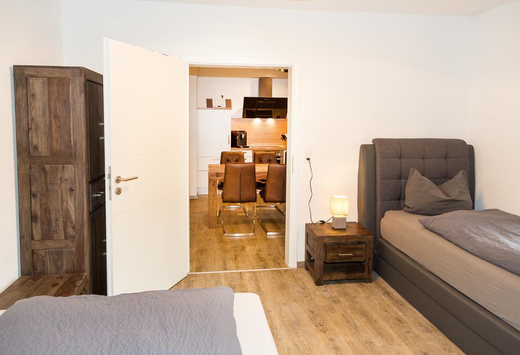 Apartment Yachthafen Waren ภายนอก รูปภาพ